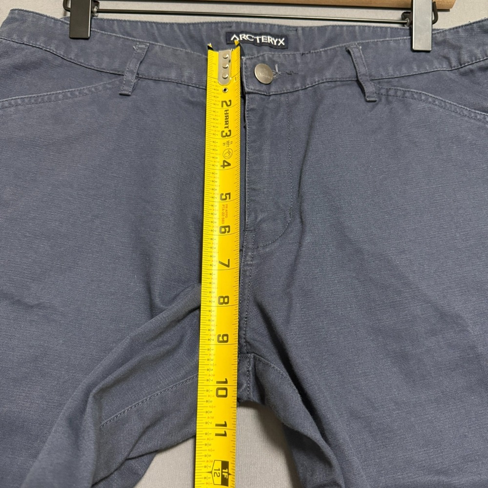 Arc'teryx Cropped Pants Women Size 10 Blue Gorpcore Outdoor Hiking Travel Cotton - Picture 4 of 14